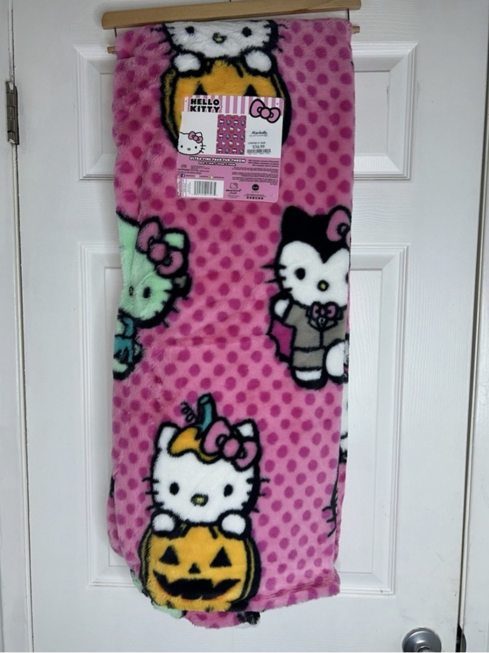 Hello Kitty Pink Faux Fur Halloween Blanket NWT